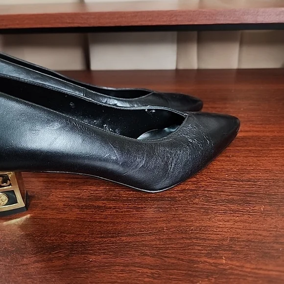 The Touch of Nina 80s Elephant Heel Pumps Sz 8 - Picture 6 of 9